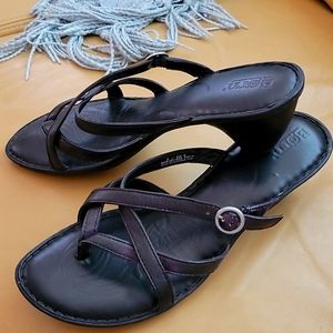 Born Funi Black Sandals size 9